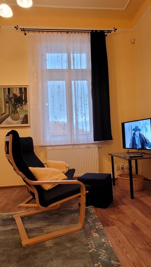 Apartman U Kolonady Marianske Lazne Exterior photo